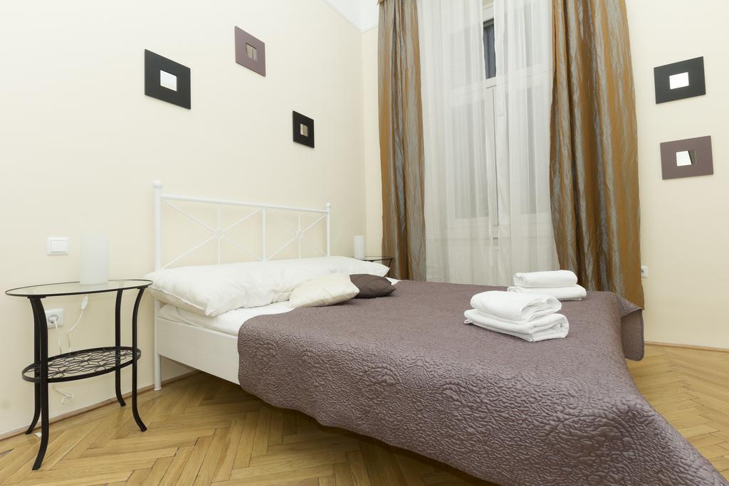 Budapest Bed And Breakfast Bed & Breakfast Budapest